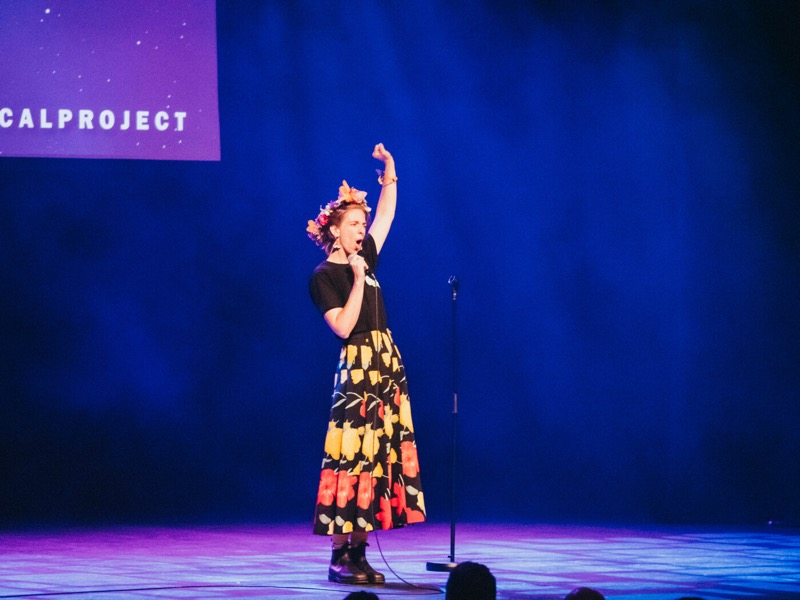 Ruby performing science comedy at the Enmore Theatre, Sydney (photo: The STEAM Room)